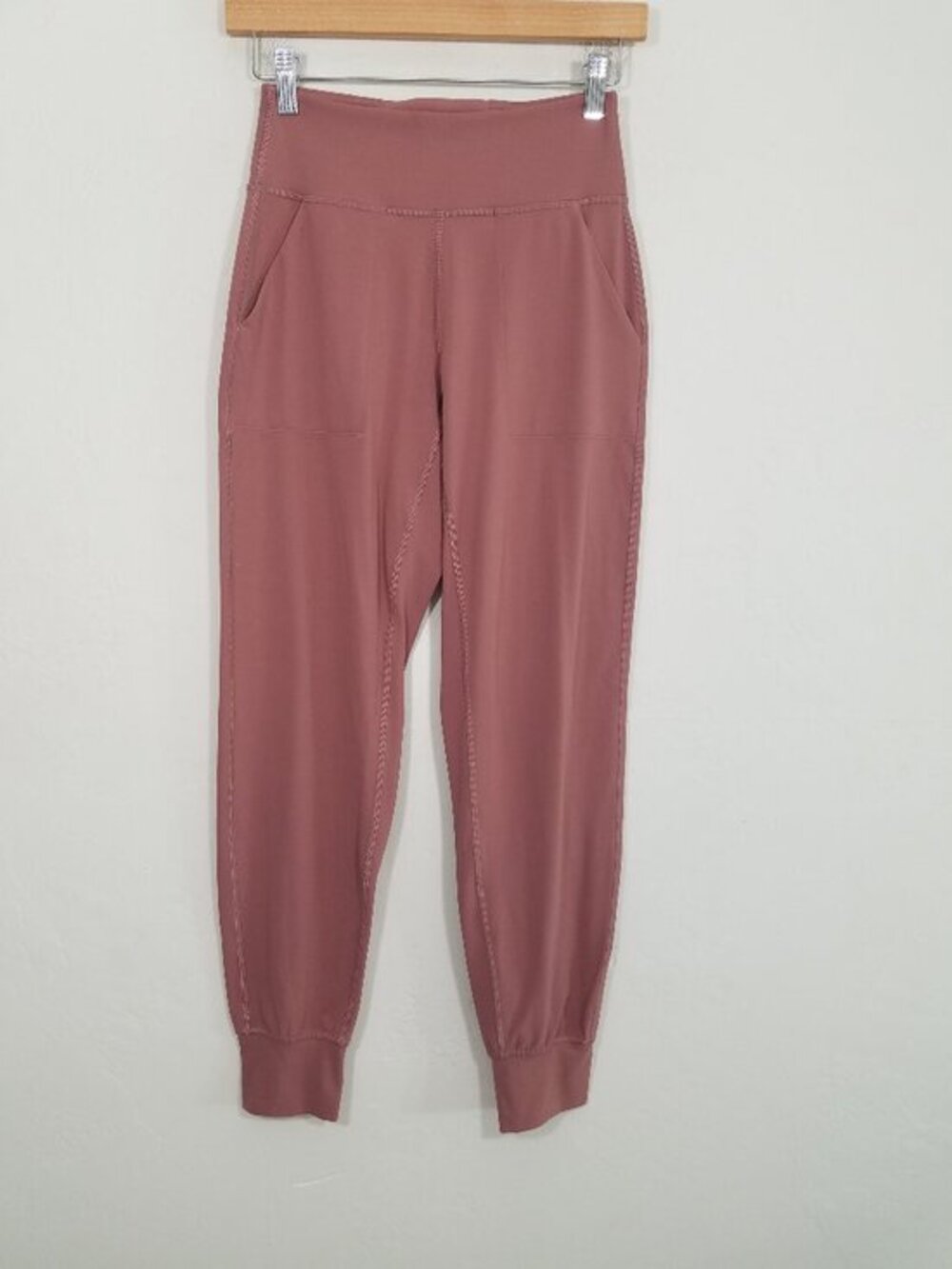 Lululemon Align Jogger Pants Size 4